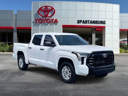 Used 2025 Toyota Tundra SR AWD/4WD image 1