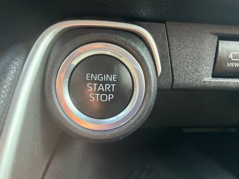 Certified 2024 Toyota Grand Highlander AWD image 38