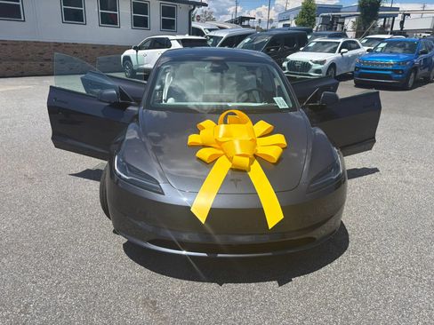 Used 2026 Tesla Model 3 RWD image 20