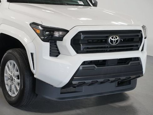 Certified 2025 Toyota Tacoma SR RWD image 4