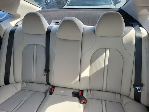 Used 2025 Hyundai Sonata SE FWD image 9