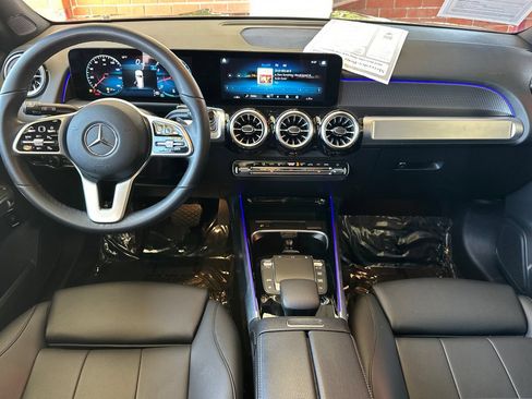 Certified 2022 Mercedes-Benz GLB 250 4MATIC image 16