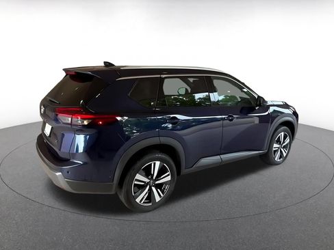 Used 2026 Nissan Rogue SL FWD image 16