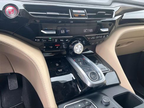 Used 2023 Acura MDX SH-AWD w/ Advance Package image 33