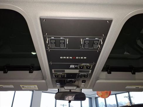 Used 2024 INEOS Grenadier Fieldmaster Edition image 19