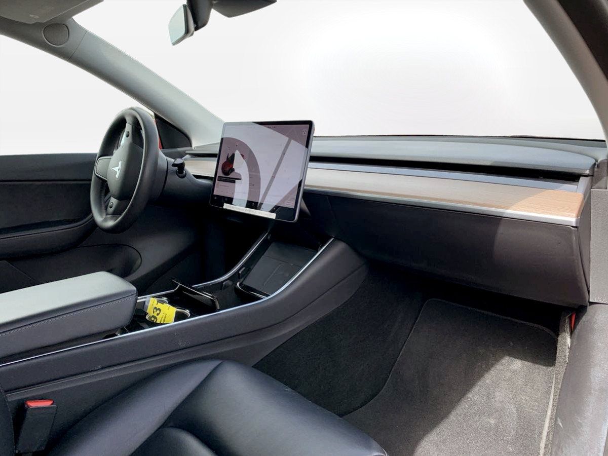 Used 2021 Tesla Model Y Long Range AWD/4WD image 19