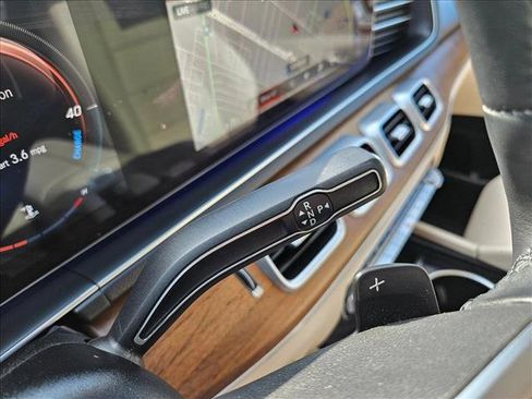 Used 2022 Mercedes-Benz GLE 350 4MATIC image 12