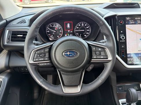 Used 2024 Subaru Ascent Touring AWD/4WD image 10