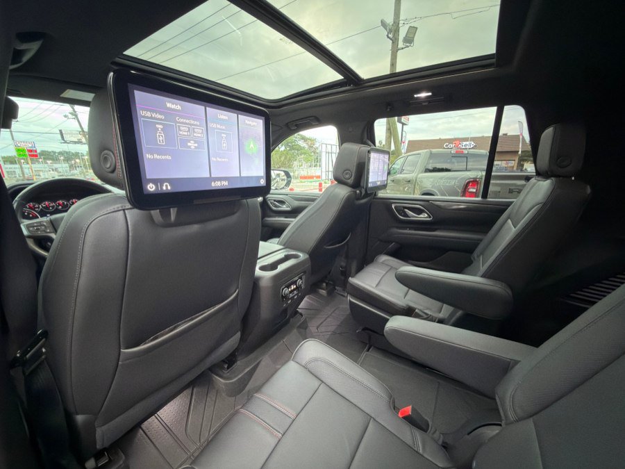 Used 2021 Chevrolet Tahoe RST w/ Luxury Package AWD/4WD image 37