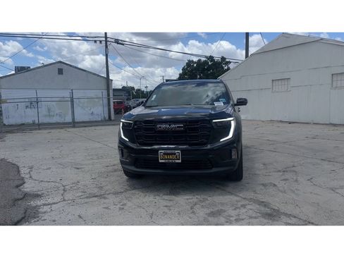New 2026 GMC Acadia Elevation w/ Black Edition AWD/4WD image 6