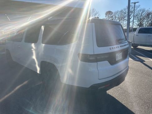 Used 2024 Jeep Grand Wagoneer L Series II w/ Quick Order Packagew 28T image 17