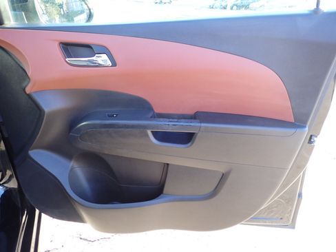 Used 2012 Chevrolet Sonic LTZ image 33