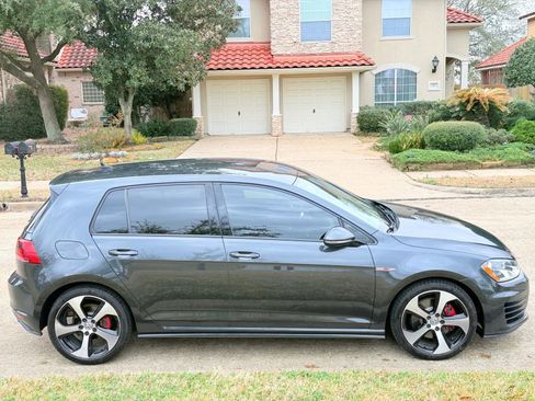 Used 2016 Volkswagen GTI S FWD image 9