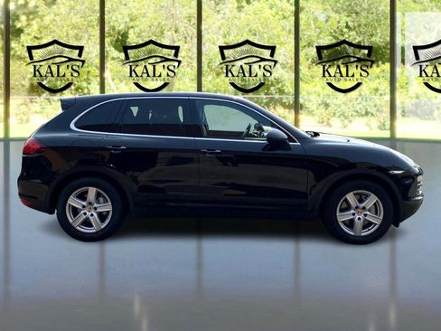 Used 2014 Porsche Cayenne S w/ Comfort Plus Package image 4