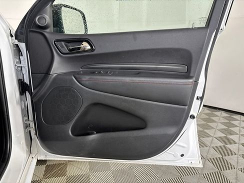 Used 2024 Dodge Durango GT RWD image 30