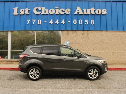 Used 2018 Ford Escape SE FWD image 7