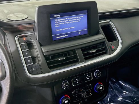 Used 2022 Chevrolet Tahoe 2WD w/ Remote Keyless Entry Package image 18