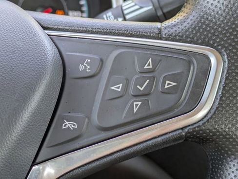 Used 2025 Chevrolet Malibu LT image 26