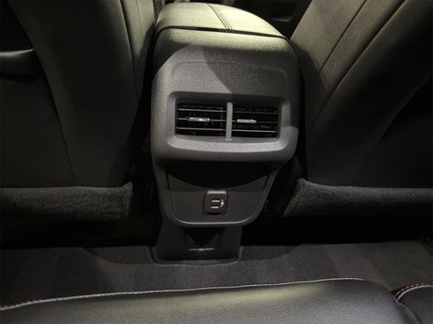 Used 2023 Chevrolet Equinox RS image 21