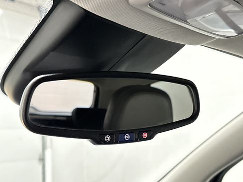 Used 2016 Buick Encore FWD image 29