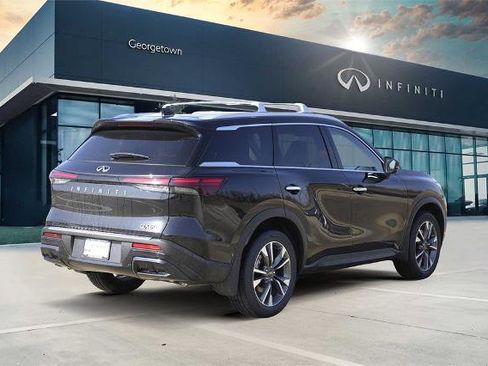 Certified 2025 INFINITI QX60 Luxe w/ Cargo Package image 4
