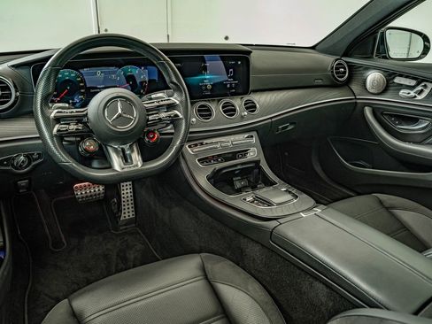 Used 2022 Mercedes-Benz E 53 AMG 4MATIC Sedan image 31