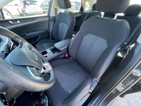 Used 2025 Kia K5 LXS FWD image 35