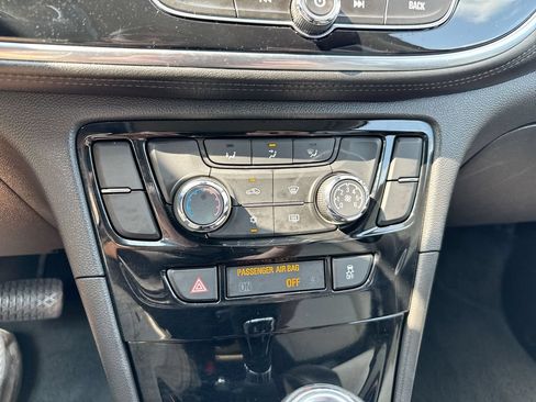 Used 2019 Buick Encore Preferred AWD/4WD image 16