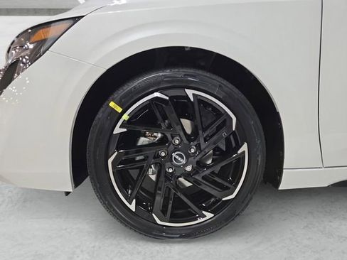 New 2026 Nissan Sentra SR image 23