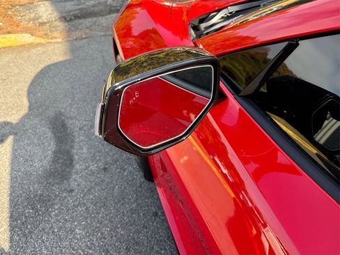 Used 2025 Chevrolet Corvette Stingray Premium Cpe w/ Z51 Performance Package image 11