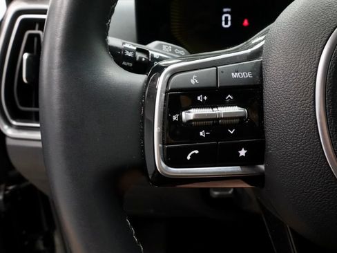 Used 2025 Kia Sorento X-Line EX AWD/4WD image 28