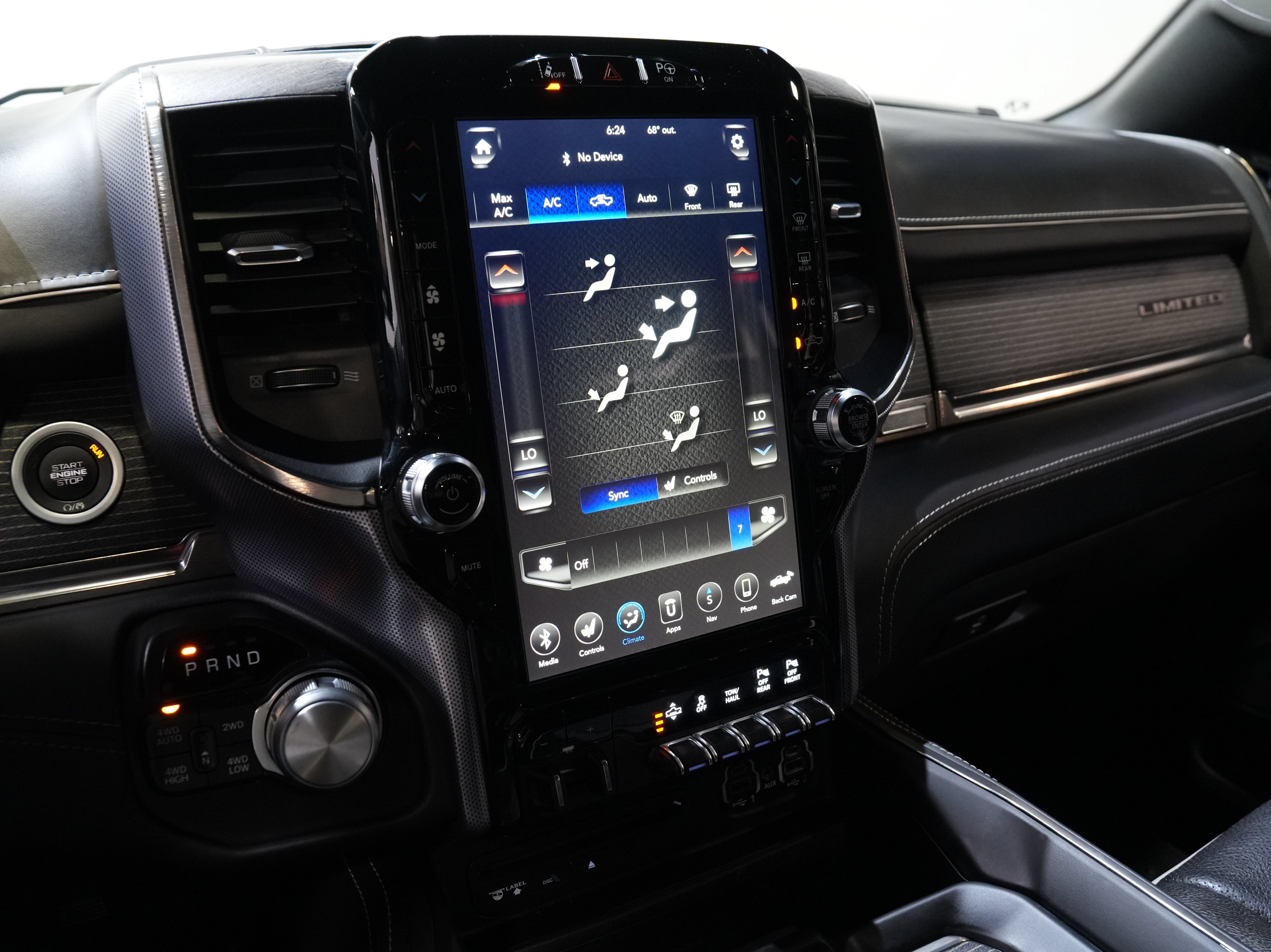 Used 2019 RAM 1500 Limited AWD/4WD image 46