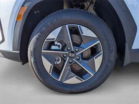 New 2026 Hyundai Tucson SEL image 9