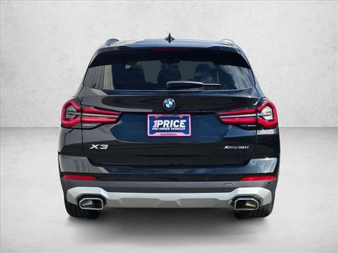 Used 2024 BMW X3 xDrive30i w/ Premium Package w/ZPA image 4