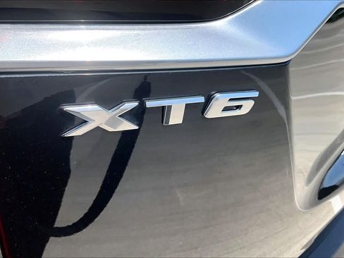 Used 2024 Cadillac XT6 Premium Luxury w/ Technology Package FWD image 9
