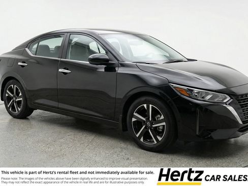 Used 2025 Nissan Sentra SV image 1