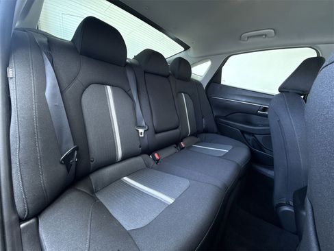 Used 2021 Hyundai Sonata SEL w/ Preferred Accessory Package image 31