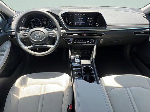 Certified 2021 Hyundai Sonata SEL FWD image 10