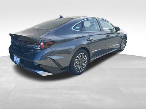 New 2026 Hyundai Sonata Limited image 4