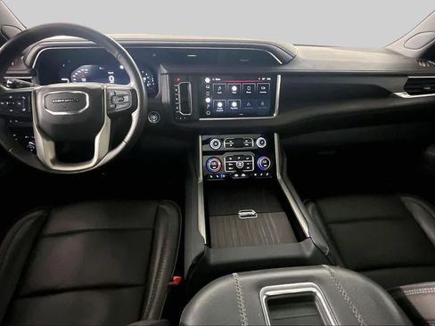 Used 2022 GMC Yukon XL Denali AWD/4WD image 15