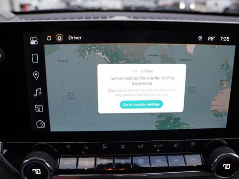 Certified 2025 Chevrolet Colorado ZR2 w/ Technology Package image 24