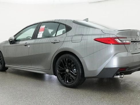 New 2026 Toyota Camry SE FWD image 10