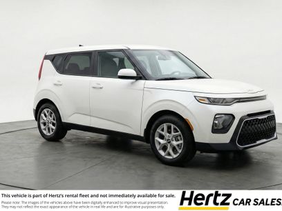 Used 2025 Kia Soul LX w/ LX Technology Package