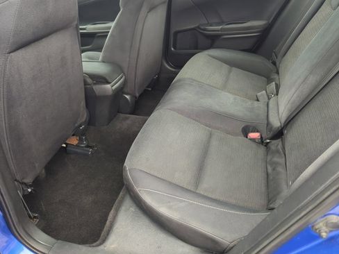 Used 2019 Honda Insight LX image 30
