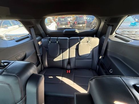 New 2026 Ford Explorer ST-Line w/ ST-Line Street Pack image 21