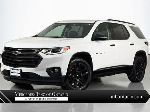 Used 2021 Chevrolet Traverse Premier w/ Redline Edition FWD image 1