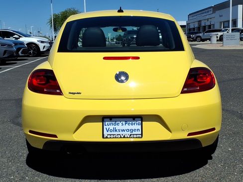 Used 2012 Volkswagen Beetle 2.5 FWD image 6
