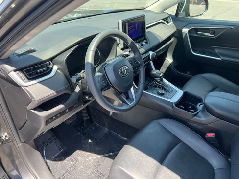 Certified 2023 Toyota RAV4 XLE Premium AWD/4WD image 11