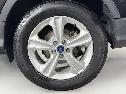 Used 2015 Ford Escape SE FWD image 36