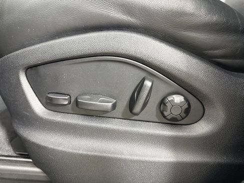 Certified 2022 Porsche Cayenne Coupe AWD/4WD image 38